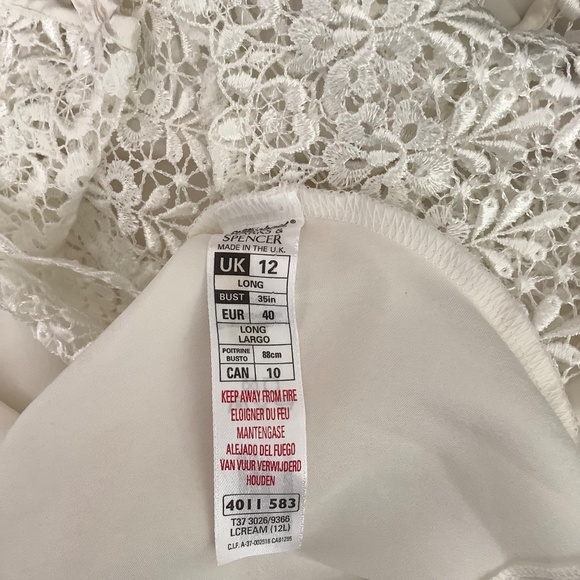 Marks & Spencer Beautiful Satiny Nightgown - Small 34 - Picture 10 of 11